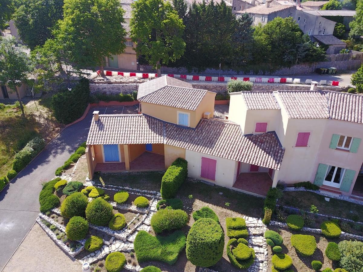 Le Claux Du Puits By Ateya Vacances Saint-Trinit Exterior foto